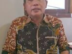 Drs. Bodewin M. Wattimena, M.Si (Walikota Ambon)
