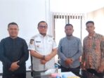 Pengurus DPD PKS Buru Selatan bersama La Hamidi (Bupati Buru Selatan)