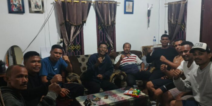 Pengurus Asosiasi KDMP Bursel berdiskusi bersama Plt Kadis Koperasi dan UKM Kab. Buru Selatan